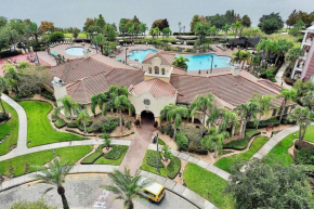 Vista Cay Luxury 3 bedroom Townhouse (#3114)